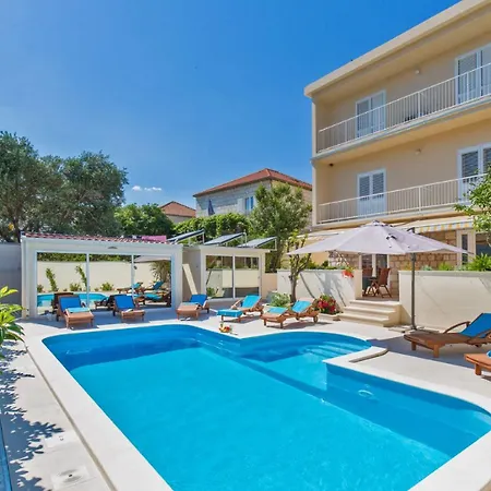 St Thomas * ドゥブロブニク