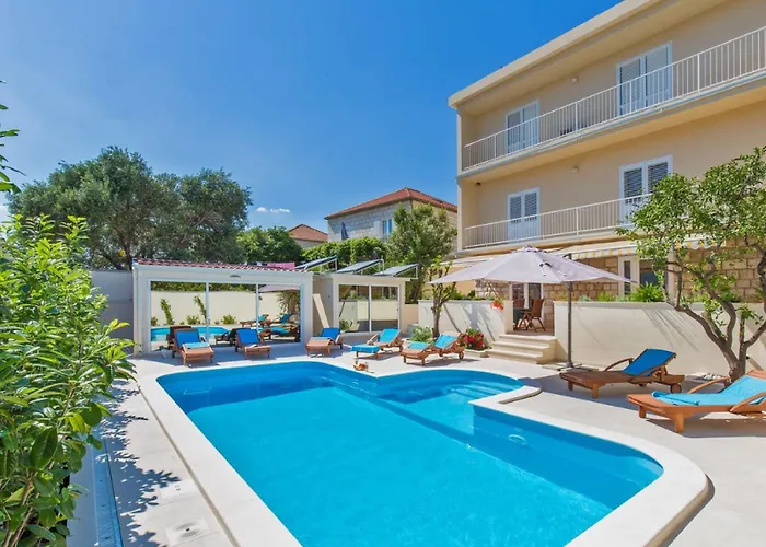 St Thomas * Dubrovnik